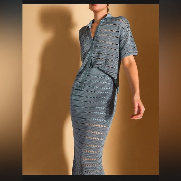 New with tags - lined midi crochet skirt. - Picture 2 of 6